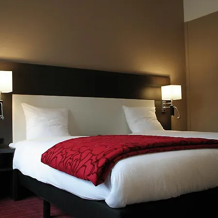 호텔 Grenshotel De Jonckheer 4*