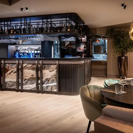 Grenshotel De Jonckheer 4*