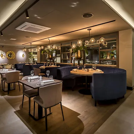 Grenshotel De Jonckheer Hotel 4*