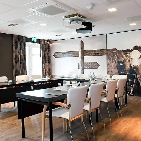 Grenshotel De Jonckheer Hotel 4*