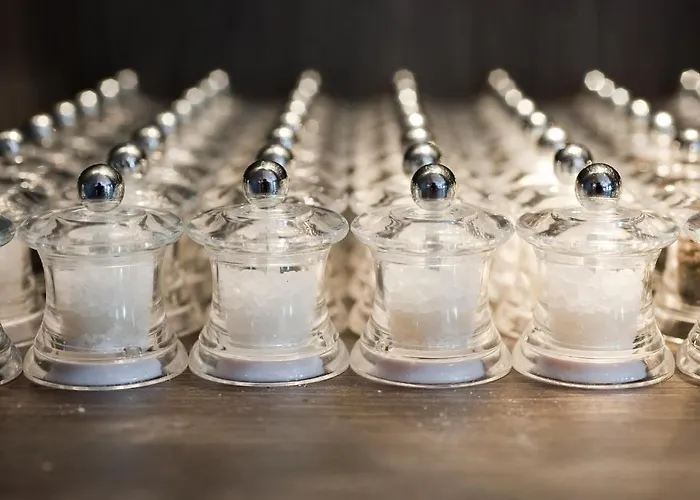 Grenshotel De Jonckheer Hotel 4*